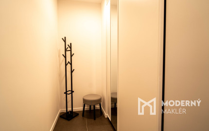 Na prenájom 2-izbový byt v Bratislave v projekte Nová Záhorská