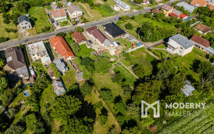 REZERVOVANÉ: Na predaj rozmerný pozemok vhodný na výstavbu v obci Moravany časť Lučkovce