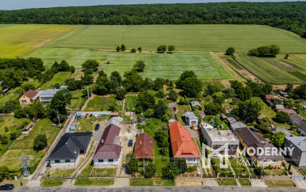 REZERVOVANÉ: Na predaj rozmerný pozemok vhodný na výstavbu v obci Moravany časť Lučkovce