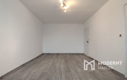 Na prenájom zrekonštruovaný 2-izbový byt v Bánovciach nad Bebravou