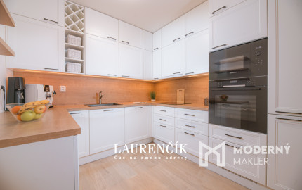 NA PREDAJ | Moderný 3-izbový byt v novostavbe s vlastným parkovaním