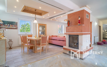 Na predaj priestranný rodinný dom v obci Zlaté Klasy