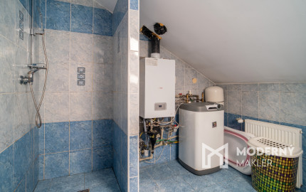 Na predaj priestranný rodinný dom v obci Zlaté Klasy