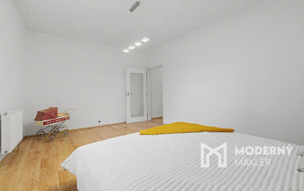 Na predaj 2-izbový byt so súkromnou záhradou v Žiline