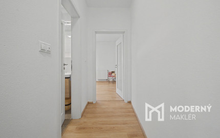 Na predaj 2-izbový byt so súkromnou záhradou v Žiline