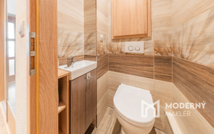 Na predaj 3-izbový zrekonštruovaný byt v Poprade