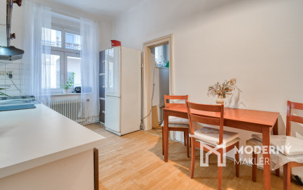 Na prenájom priestranný 4-izbový byt pri OC Nivy