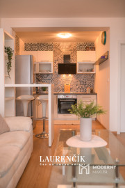 Na prenájom slnečný 2-izbový byt na ulici Liptovská v Trenčíne