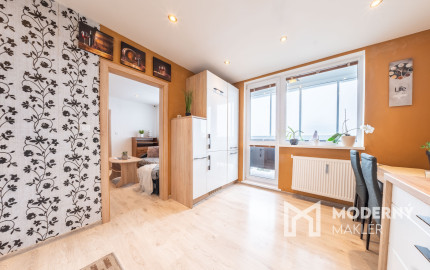 REZERVOVANÉ: Na predaj 3-izbový zrekonštruovaný byt v Poprade