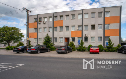 Na prenájom garsónka s parkovacím miestom v Malackách