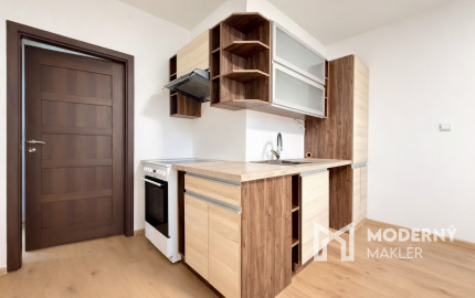 Na predaj zrekonštruovaný 2,5 izbový byt v Martine na Severe