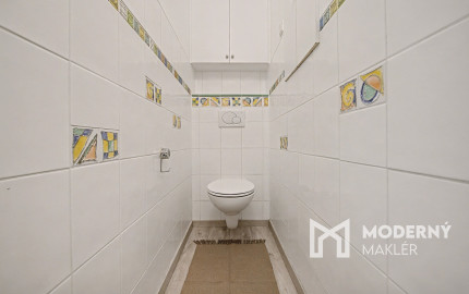 Na predaj  3-izbový byt s dvoma loggiami v Petržalke BA.