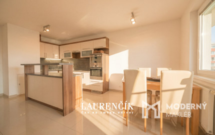 NA PREDAJ | 3-izbový byt s nadštandardnou výmerou v Trenčíne na ul. Liptovská