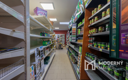 Na predaj polyfunkcia v Turčianskych Tepliciach