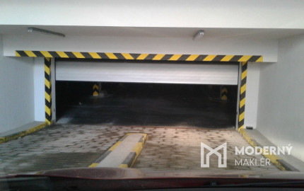 Na prenájom garážové státie v komornej garáži v Bratislave