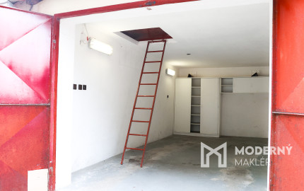 Na predaj garáž s parkovacím státím na sídlisku Juh, Trenčín