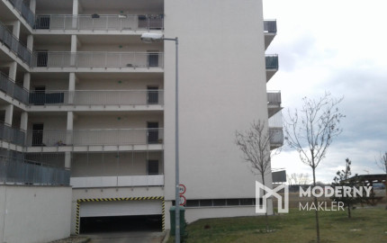 Na prenájom garážové státie Bratislava – Záhorská Bystrica