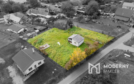 Na predaj dva stavebné pozemky v obci Brezolupy