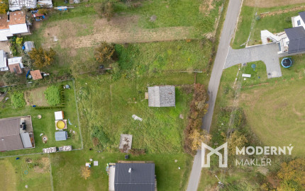 Na predaj dva stavebné pozemky v obci Brezolupy