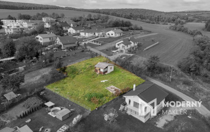 Na predaj dva stavebné pozemky v obci Brezolupy