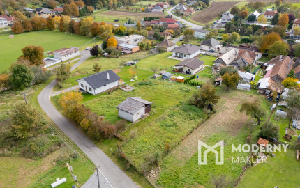 Na predaj dva stavebné pozemky v obci Brezolupy