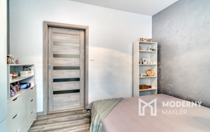 Na predaj 3,5 - izbový byt v meste Sereď