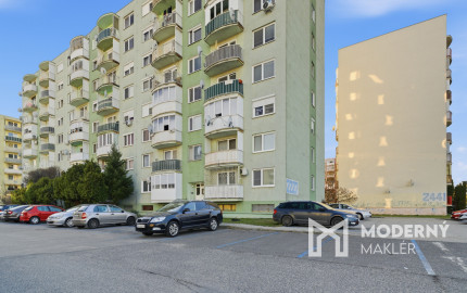 Na predaj 3-izbový byt s posilňovňou v Dunajskej Strede