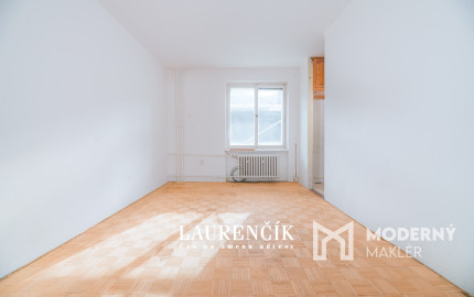 PREDANÉ | 1-izbový byt v Trenčianskych Tepliciach s investičným potenciálom