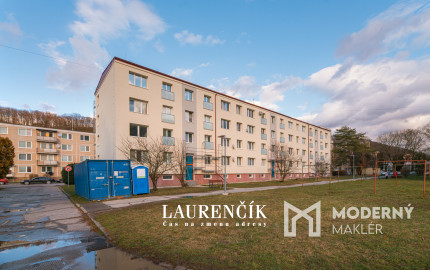 PREDANÉ | 1-izbový byt v Trenčianskych Tepliciach s investičným potenciálom