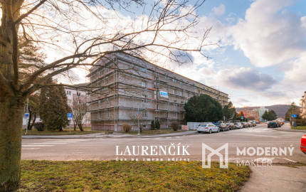 PREDANÉ | 1-izbový byt v Trenčianskych Tepliciach s investičným potenciálom