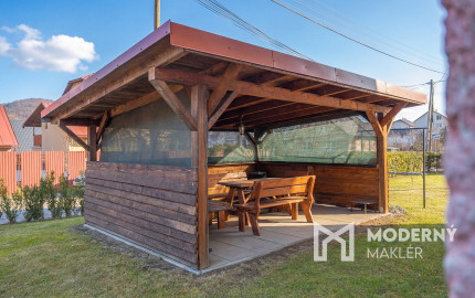 Na predaj zrekonštruovaný 3-izbový byt v obci Malcov