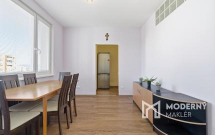 Na predaj slnečný 3,5-izbový byt v Nitre na sídlisku Klokočina