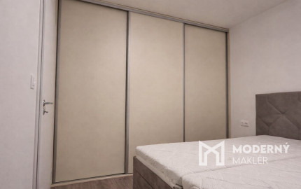 Na prenájom moderný 2-izbový byt v Trenčíne – Halalovka