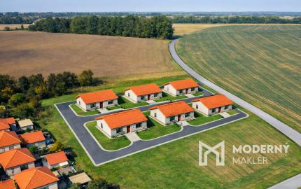 Na predaj pozemok v zastavanej časti obce Veľký Čepčín