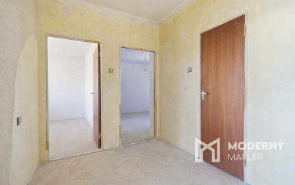 Na predaj dvojpodlažný rodinný dom v Kvetoslavove