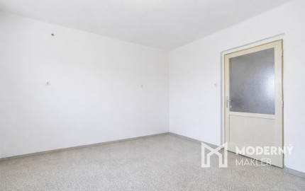 Na predaj dvojpodlažný rodinný dom v Kvetoslavove