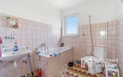 Na predaj dvojpodlažný rodinný dom v Kvetoslavove