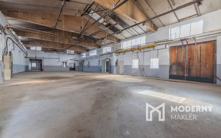 Na predaj výrobná hala s administratívnou časťou pri Lučenci