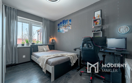 Na predaj rodinný dom s možnosťou ďalšej výstavby v Macove