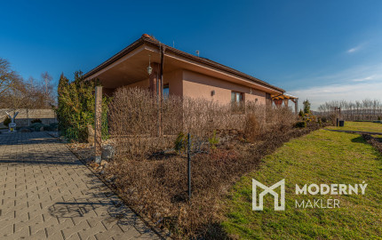 Na predaj rodinný dom s možnosťou ďalšej výstavby v Macove