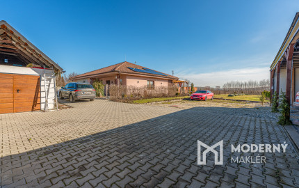 Na predaj rodinný dom s možnosťou ďalšej výstavby v Macove