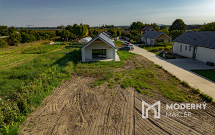 Na predaj moderný 4-izbový rodinný dom v Šoporni