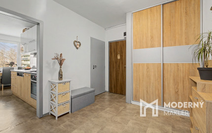 Na predaj veľkometrážny 3-izbový byt v Martine - Priekopa