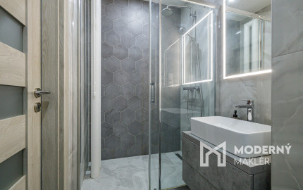 Na prenájom 3-izbový byt v atraktívnej lokalite Ružinova