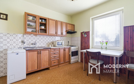 Na predaj rodinný dom s investičným potenciálom v Šuranoch