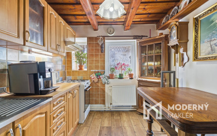 Na predaj autentický rodinný dom so starožitnosťami v Holíči