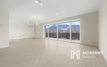 Na predaj 4-izbový rodinný dom v obci Divina