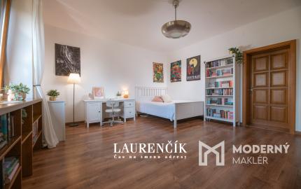 NA PREDAJ | UNIKÁTNY RODINNÝ DOM V CENTRE TRENČÍNA