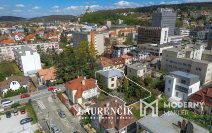 NA PREDAJ | UNIKÁTNY RODINNÝ DOM V CENTRE TRENČÍNA