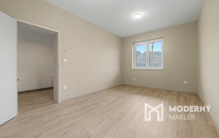 Na predaj 4-izbový rodinný dom v obci Divina